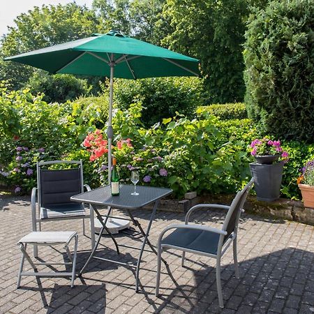 Gaestehaus Alfred Und Brunhilde Frick Mehring  Buitenkant foto
